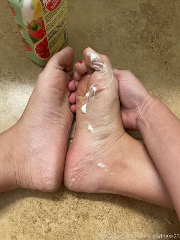 Where’s my servant to lotion my feet for me??? 
What’s your ..
