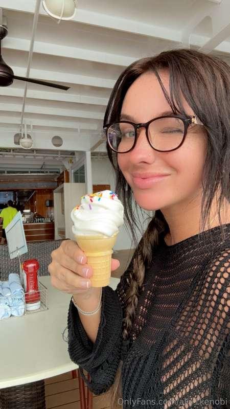 Sundays are for sweet treats 🍦