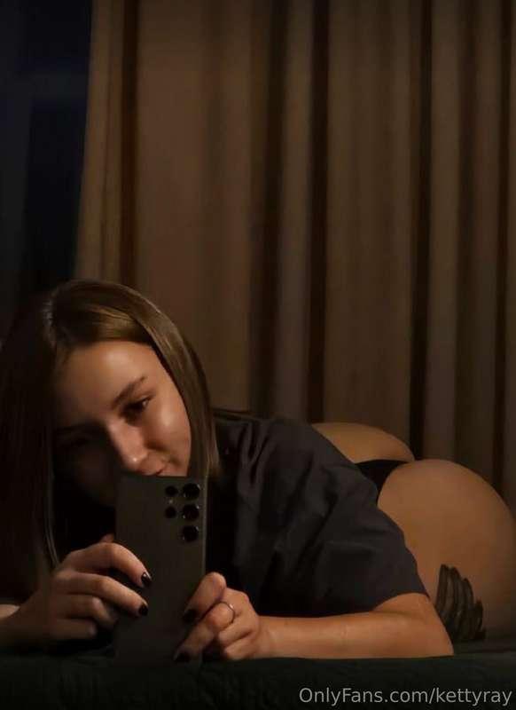 Hi! My friend @k_a_i_25💎started her own OF 🔥Do you want to b..