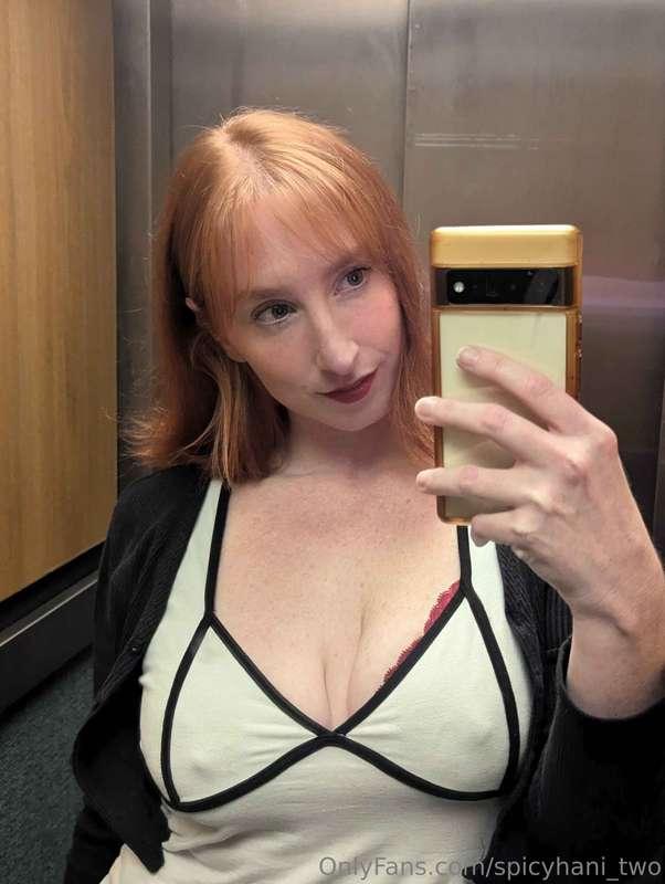 Happy Saturday cuties 💕💘I've had a really good day today. I ..