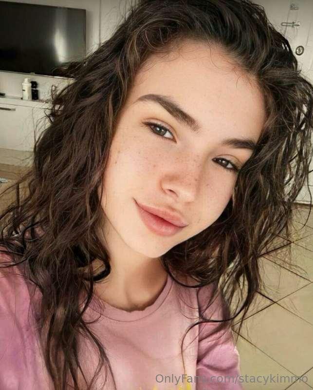 I'm all burning🥵🔞, I only miss you. @kim_moor
Do you want to..