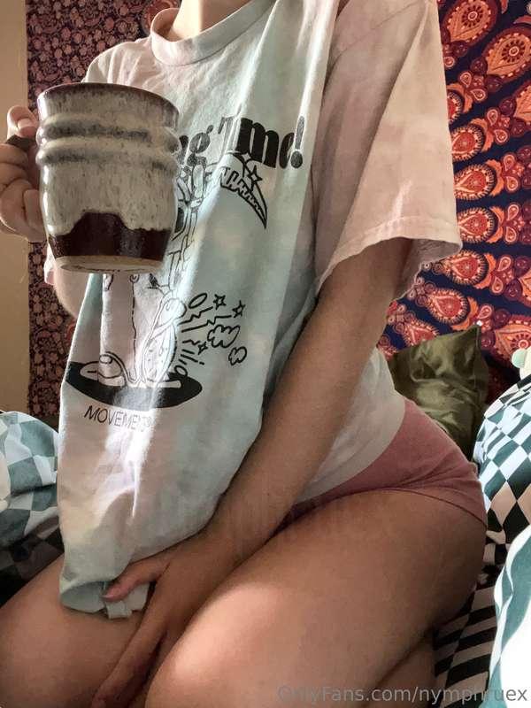 good morning ☀️ wanna have some tea in bed?