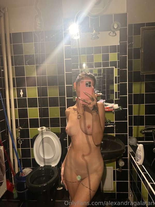 🤩