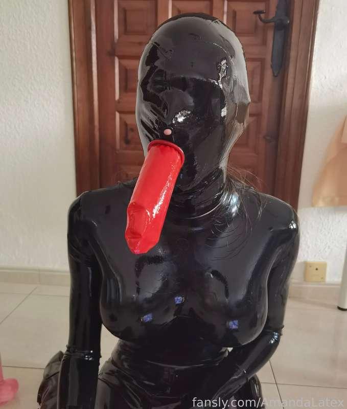 amandalatex image #4