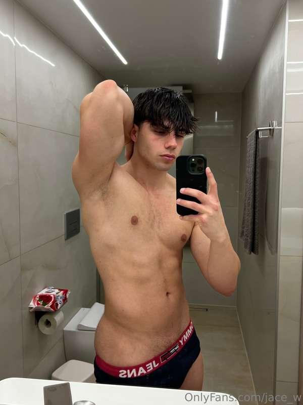 Just a quick reminder that I'm ready to fuck you up any time..