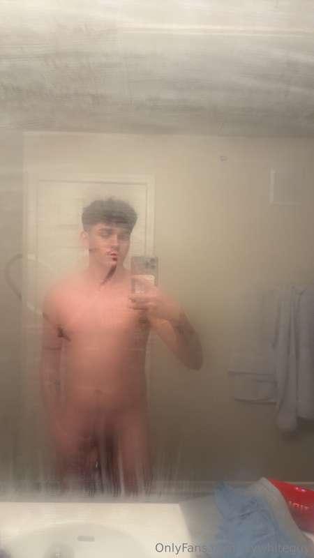 Fog hides, DMs show it all😏