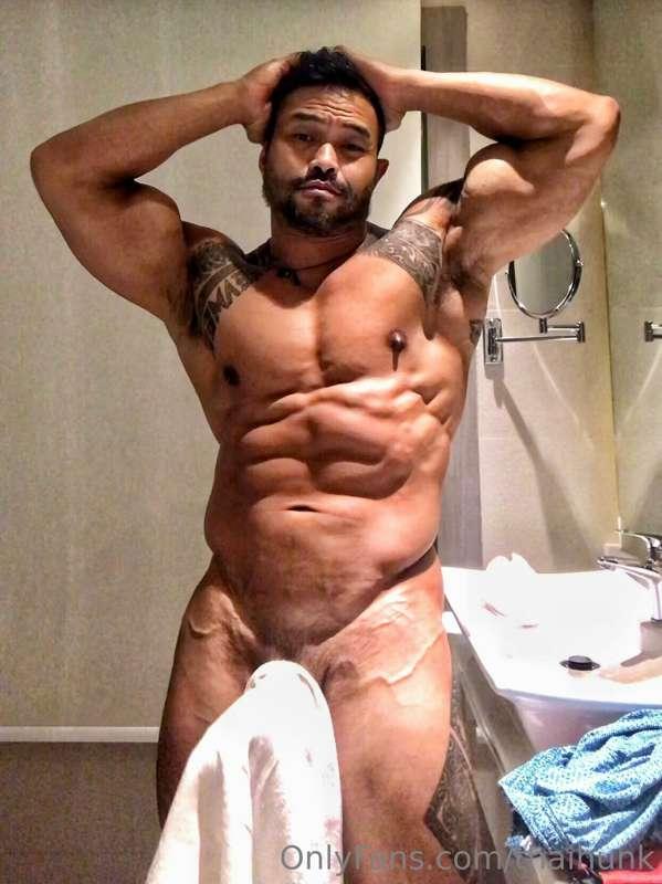 U said drop the towel!
I did but that what’s happened!😏