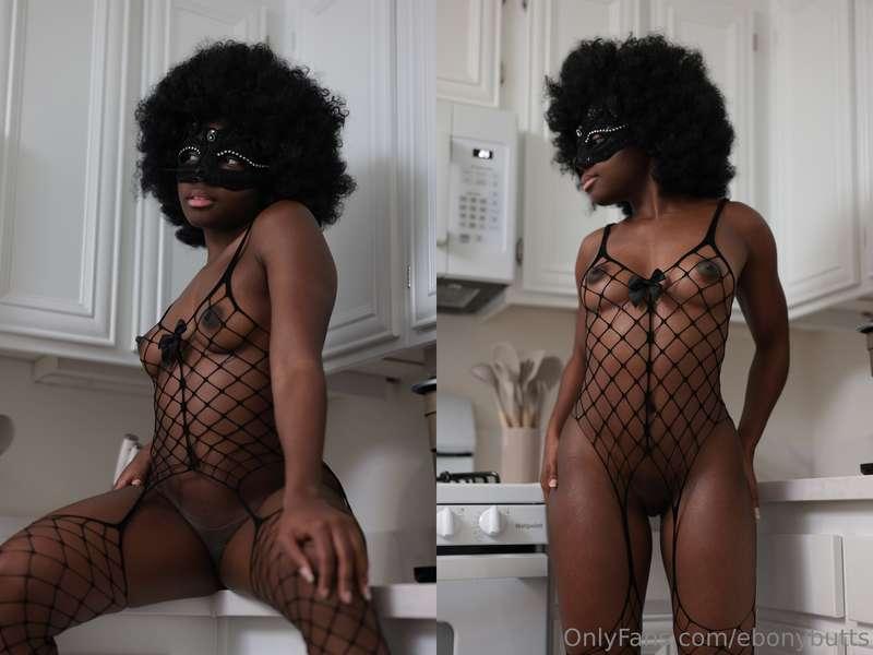 ebonybutts main image