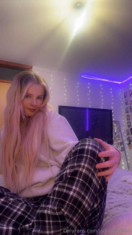 Every picture has a story 🌸