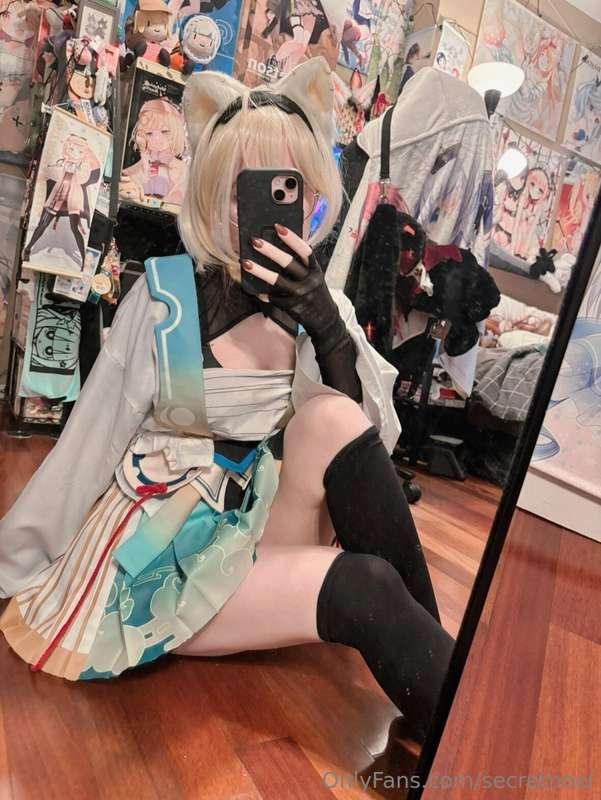 More Iroha cosplay photos/videos? Y/N
