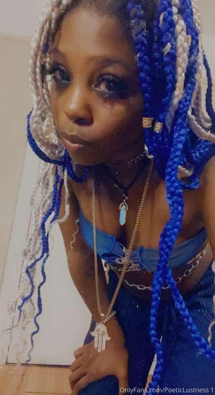 poeticlustness1 image #0