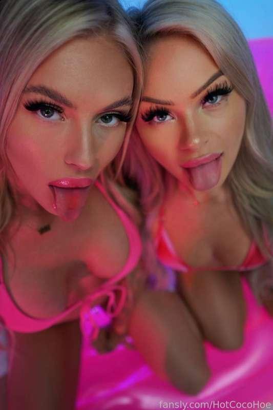 @sisters 👯‍♀️ are waiting on you, Daddy!! #DOUBLE your #FUN😈😈
SUBSCRIBE FOR #FREE #fyp
👇👇👇👇👇
https://fans.ly/subscriptions/giftcode/NTA4Nzg0MDg1MTI1MDUwMzY4OjE6MTo5ZDZjMGEwNTVj