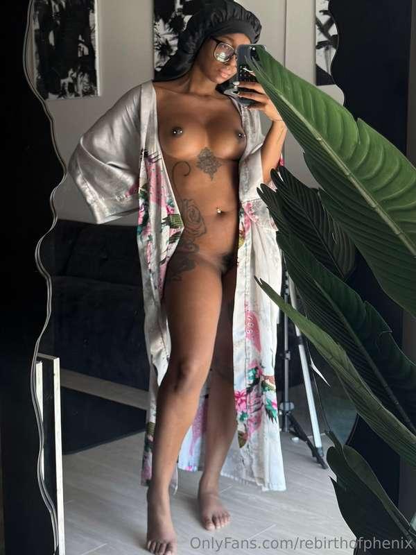 Fuck it, let’s do 2 videos for $15. Choose from your inbox t..