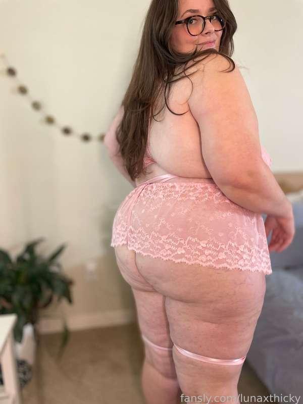 lunaxthicky image #1