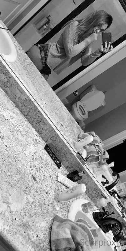 Come love on me 🥰