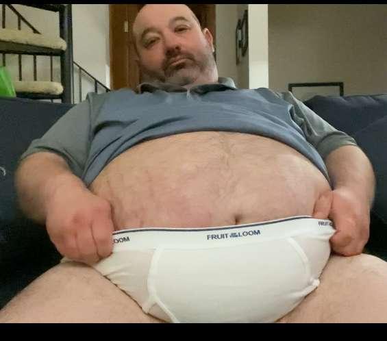 Dad + tightywhities = ultimate FatDad