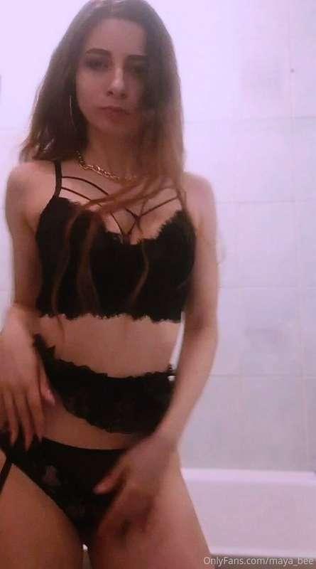 I love dancing for you my dear! let's have some fun!!
