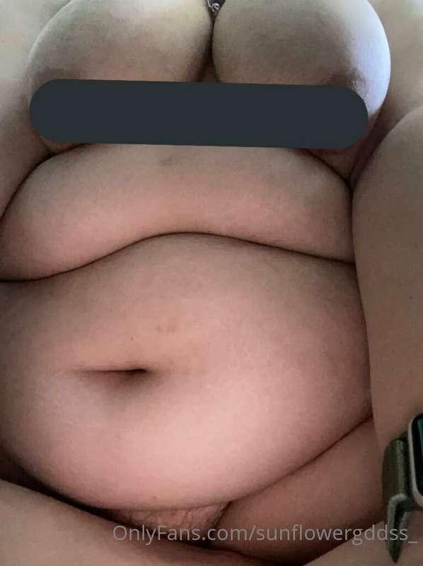 Happy titty Tuesday! 🍒 hope you’re having a wonderful day