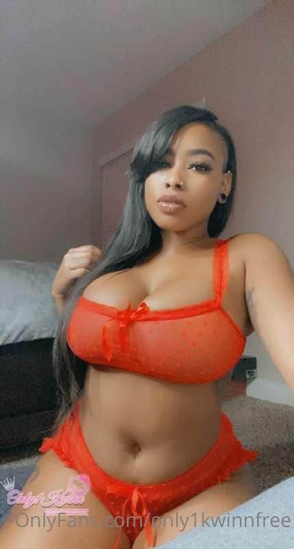 you like this outfit on me ?:)