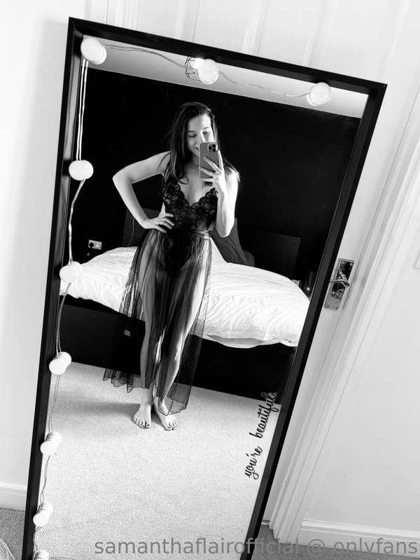samanthaflairofficial image #4