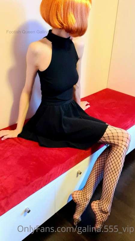 Time for some spring fishnet date-time look! Would you take ..