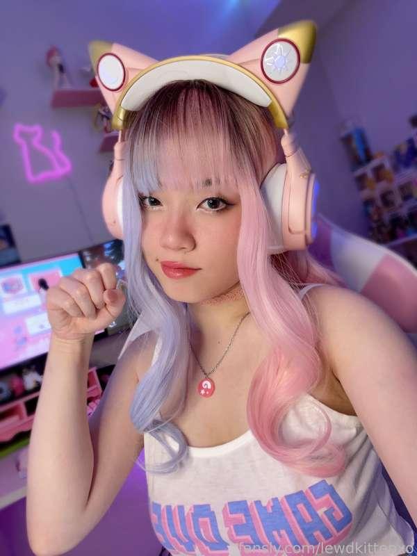 lewdkittenxo image #0