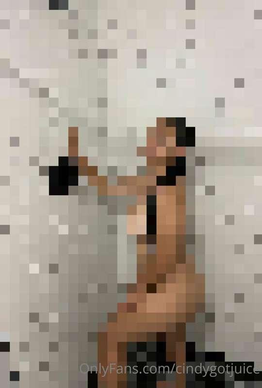 3 naked shower pics ❤️