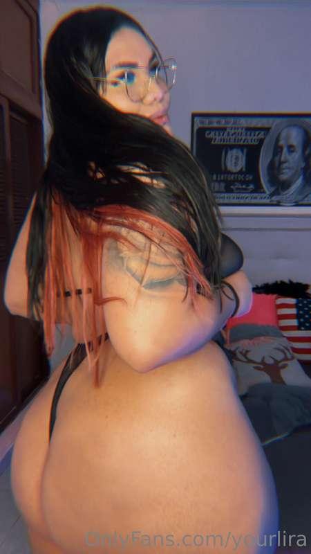 id love to see these cheeks turn red