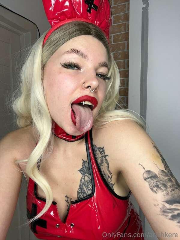 Your sexy nurse can cure you anytime 😈