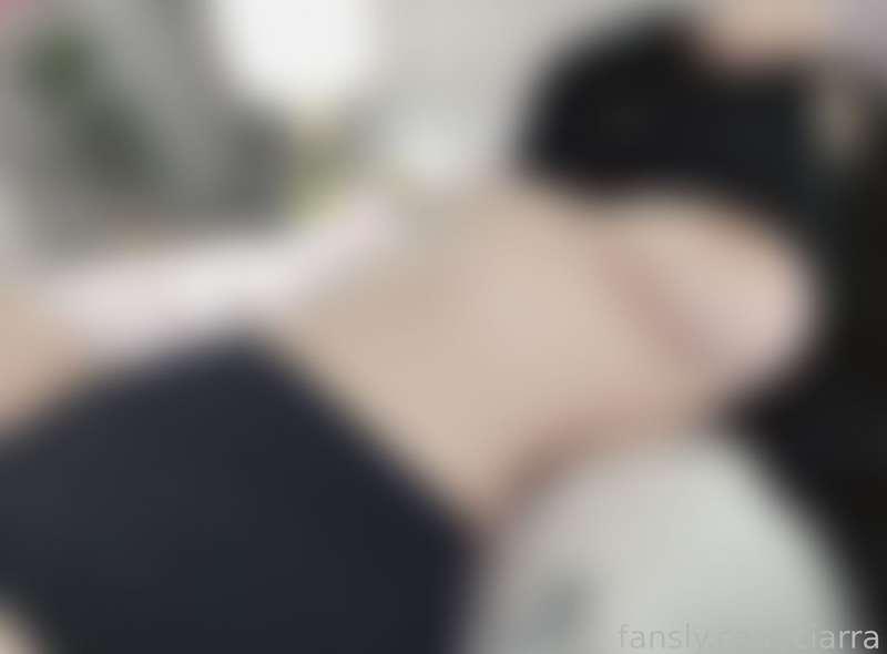 ciarra image #1
