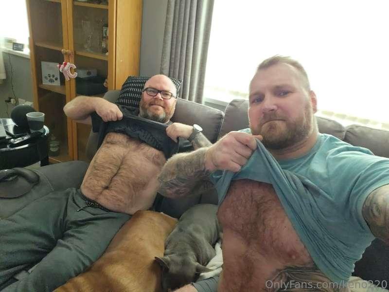 Bellies out