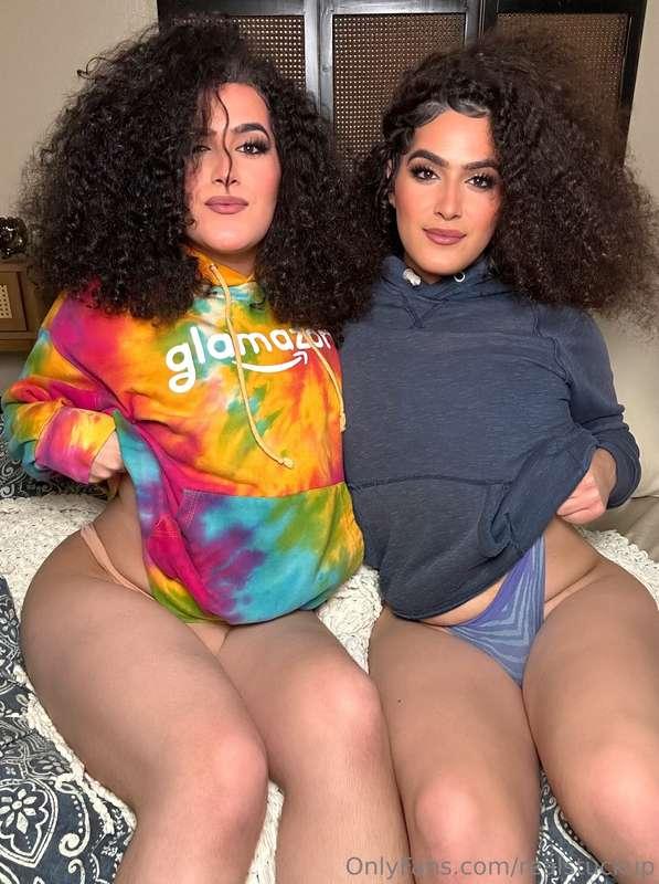 The StuckUp Twins 💕💞 @angelstuckup