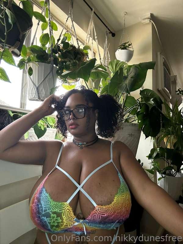 BIG BOOBS BUNDLE - VIDEOS AND PICS!!💋🔥Wearing my favorite li..