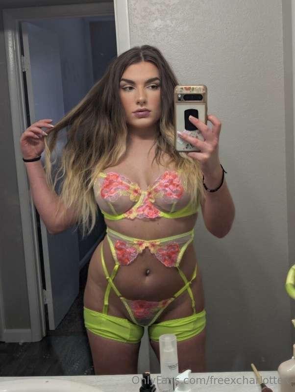 Do you like my new lingerie set my friend got for me off my ..