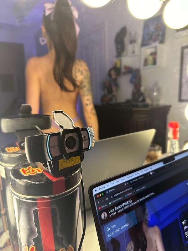 I stream again on Saturday 20th