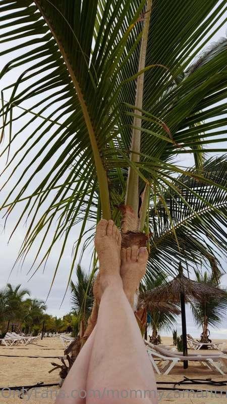 Vacation feet 🏖