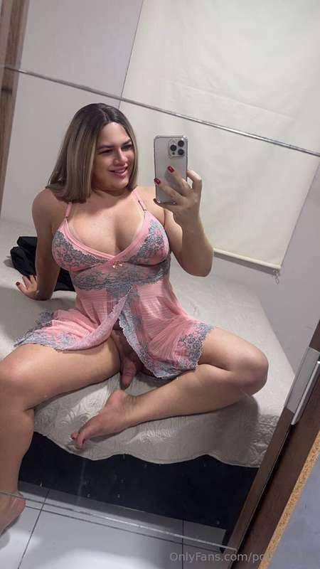 Let's make a video call! 😍 I feel ready to spit out all my m..