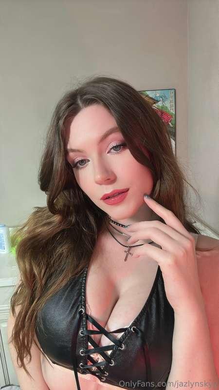 Going to start being a lot more active on here, shooting new..
