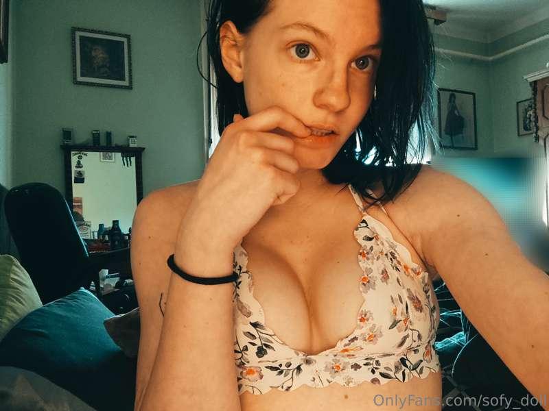 😋👙
