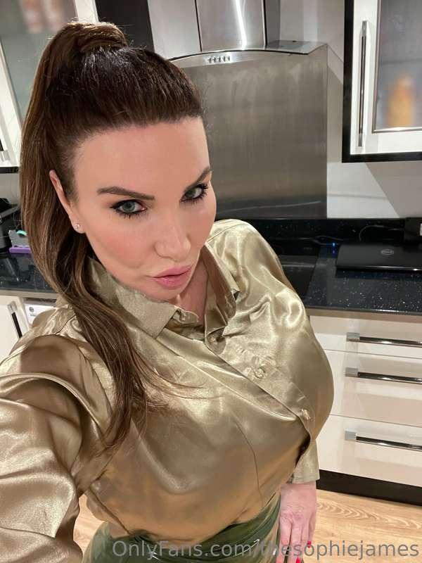 Satin pvc and bronze nylons for you xx multi pic post