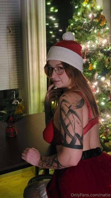 Santa is cumming....