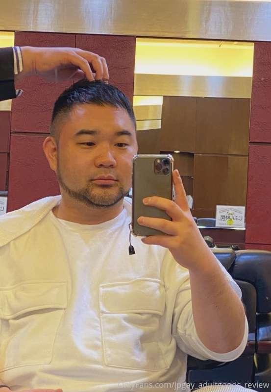 I cut my hair in Osaka!I asked someone who always cuts my ha..