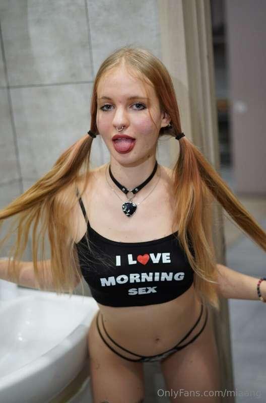 ❤️❤️❤️FREE SUBSCRIPTION❤️❤️❤️Would you fuck her @emily_harry..