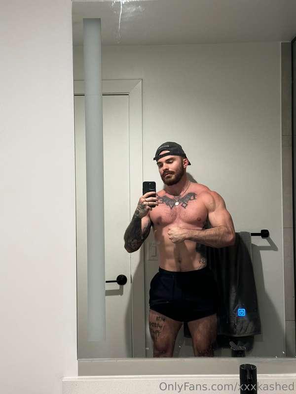 Big n hairy