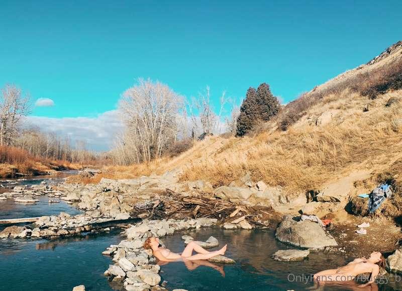 Hey guys! Sorry about the weekend absence. I went on a quick..