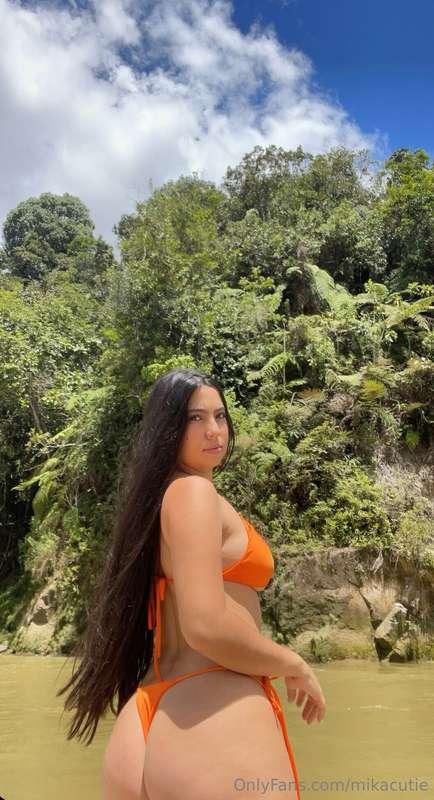 I'm enjoying the nature, and I'm feeling sexy right now. I’v..