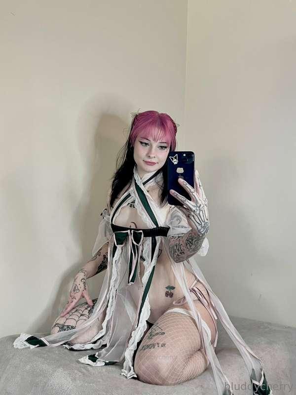 bluddycherry image #2