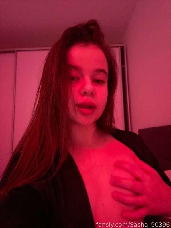 I thought I'd show you a little piece of my work ❤️❤️! Dancing is my life, do you like it?💃🏼💃🏼

#dance #fyp #kittygirl #naughtygirl #smallgirl #fatass #babyface #erotic #kink #kinky #fetish #sexting #fantasy #tease #lick #licking #belly #tummy #hornygirl #sext #hot #dickrate  #goddess #fetishfriendly #free #ass #booty #butt #bigass #bigbooty #asshole #butthole #spank  #assworship #worship