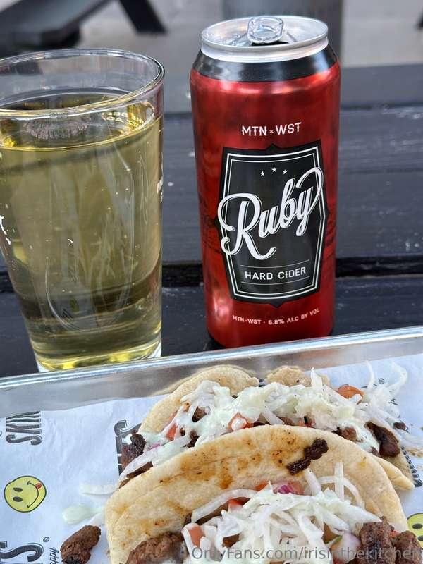 Yum, yum, yum 😋 🌮🍺