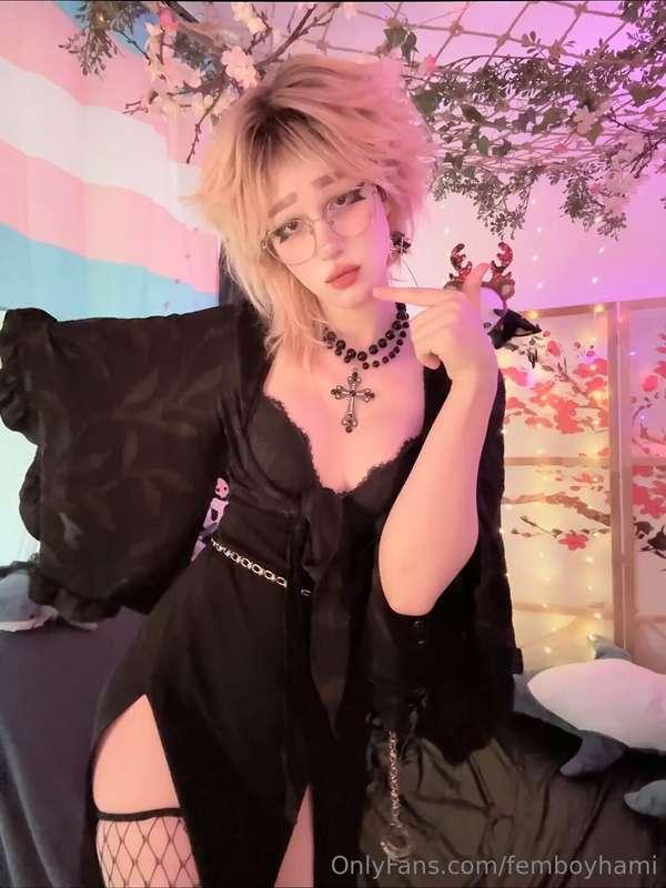 femboyhami image #0
